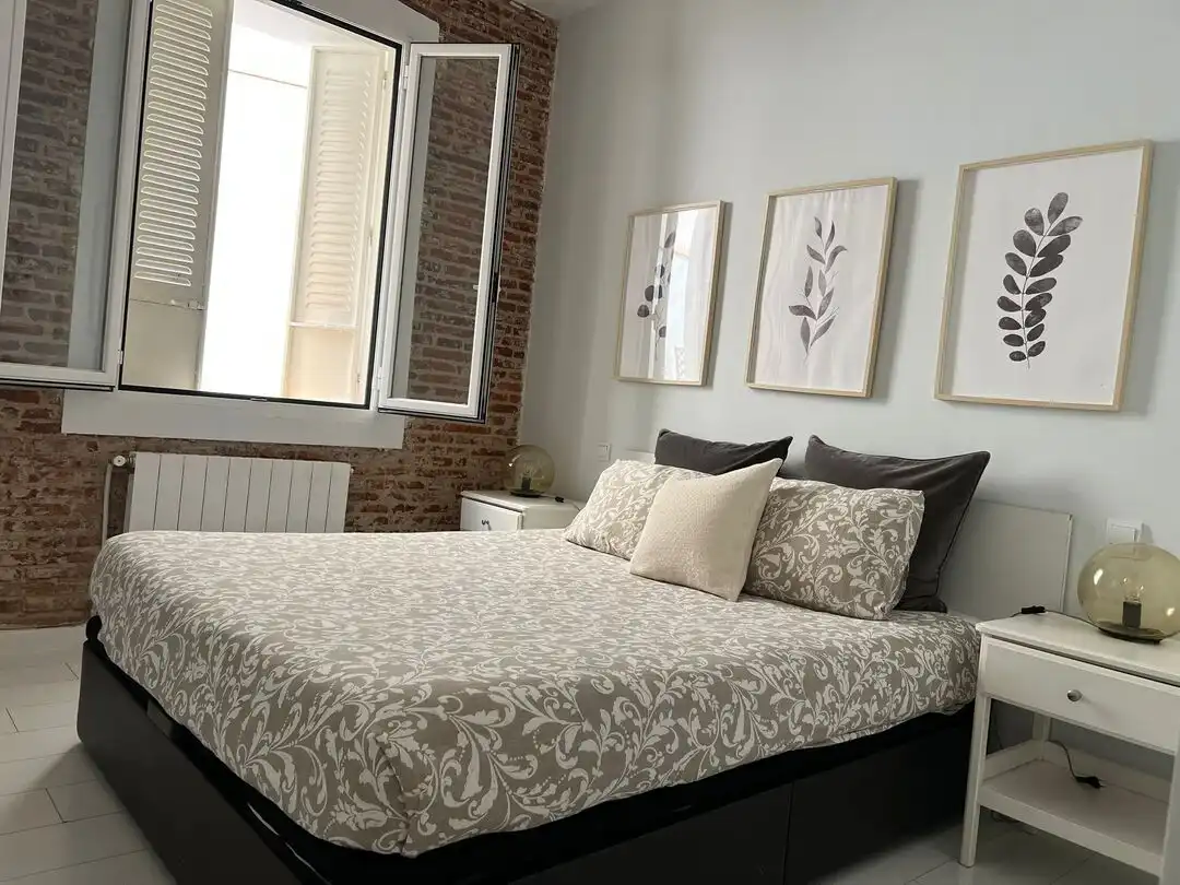 Bedroom of Flat for rent in Madrid  with Heating and Terrace
