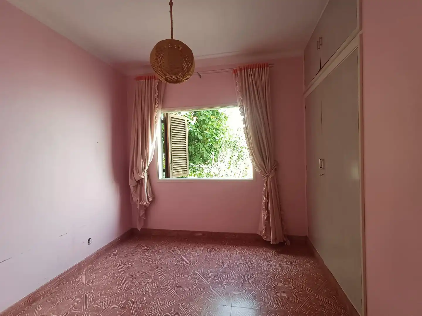 Habitación de Casa adosada en venta en Santa Brígida con Terraza y Alarma