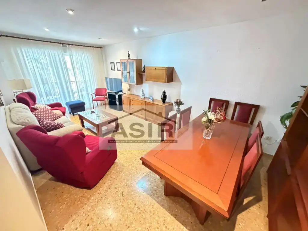 Sala d'estar de Pis en venda en Alzira amb Balcó