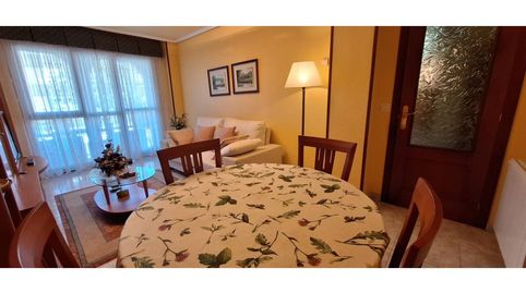 Foto 4 de Apartamento de alquiler en Avenida Santander, 23, Tregadín, Noja