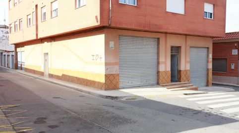 Bajo en esquina para cambio de uso y garaje en sótano Precio de del bajo 93.000 y el garaje 30.000., imatge 3
