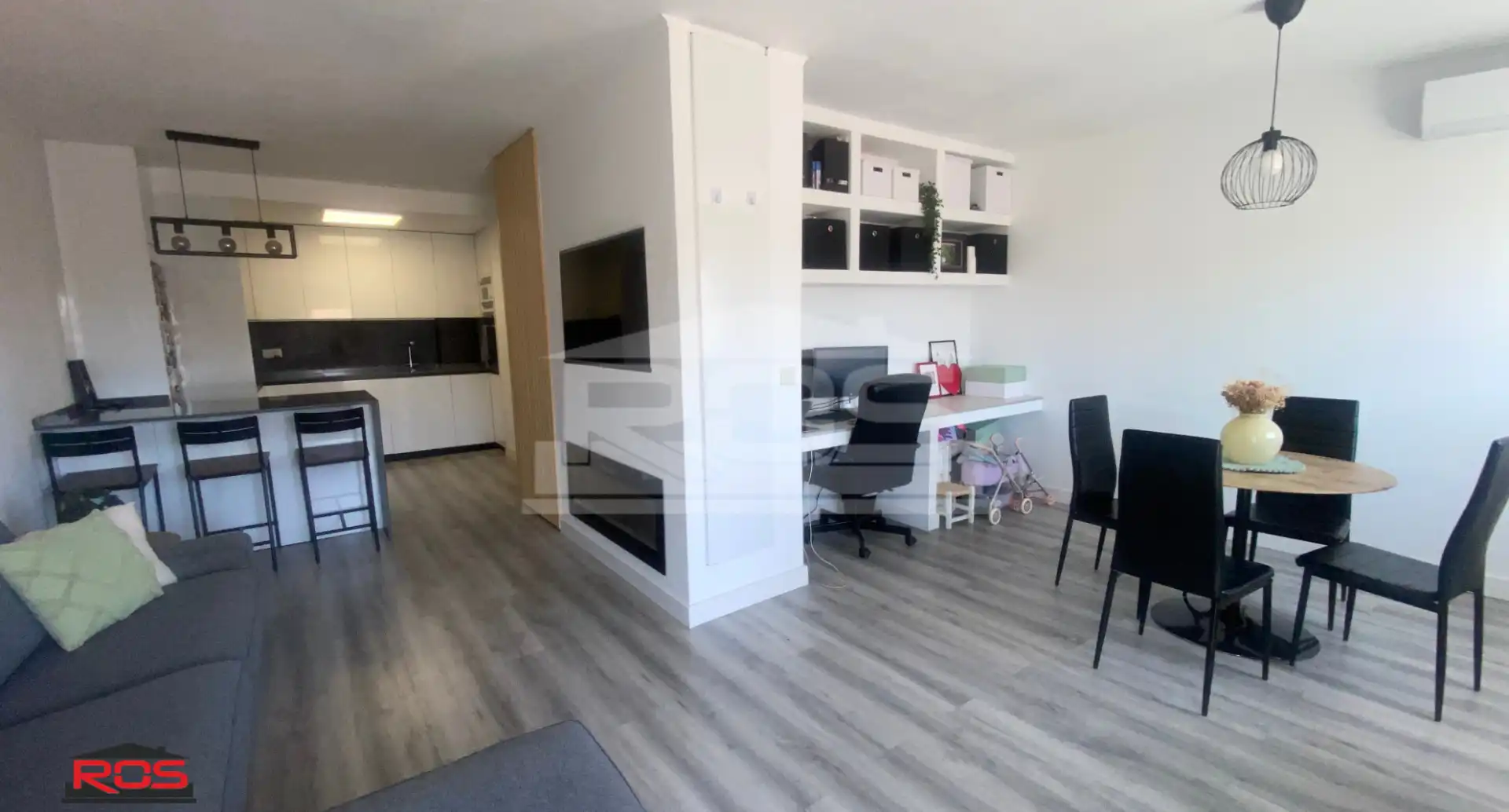 Living room of Apartments for sale in Pilar de la Horadada  with Air Conditioner, Heating and Parquet flooring
