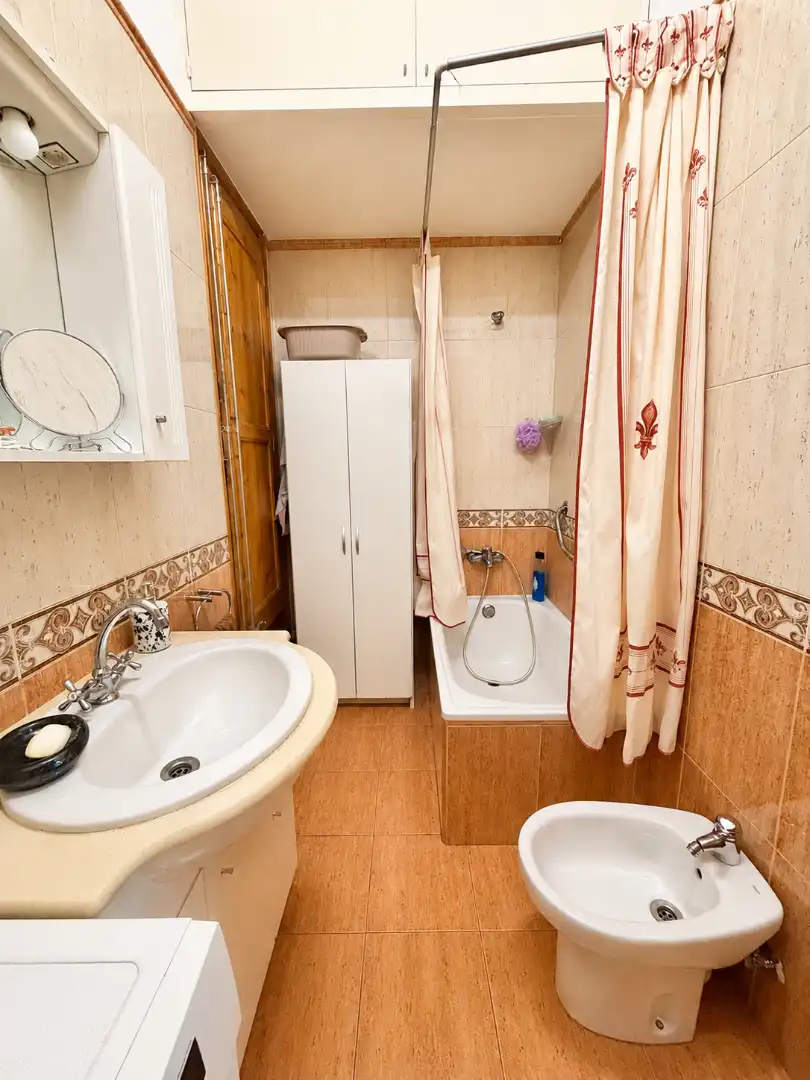 Baño de Piso en venta en Barcelona con Aire acondicionado y Balcón