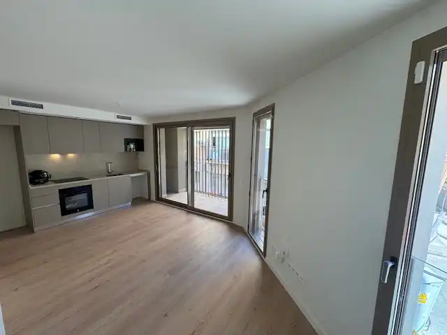 Apartamento de alquiler en Carrer del Castell, Can Fatjó - Sant Jordi Park - Plana del Castell