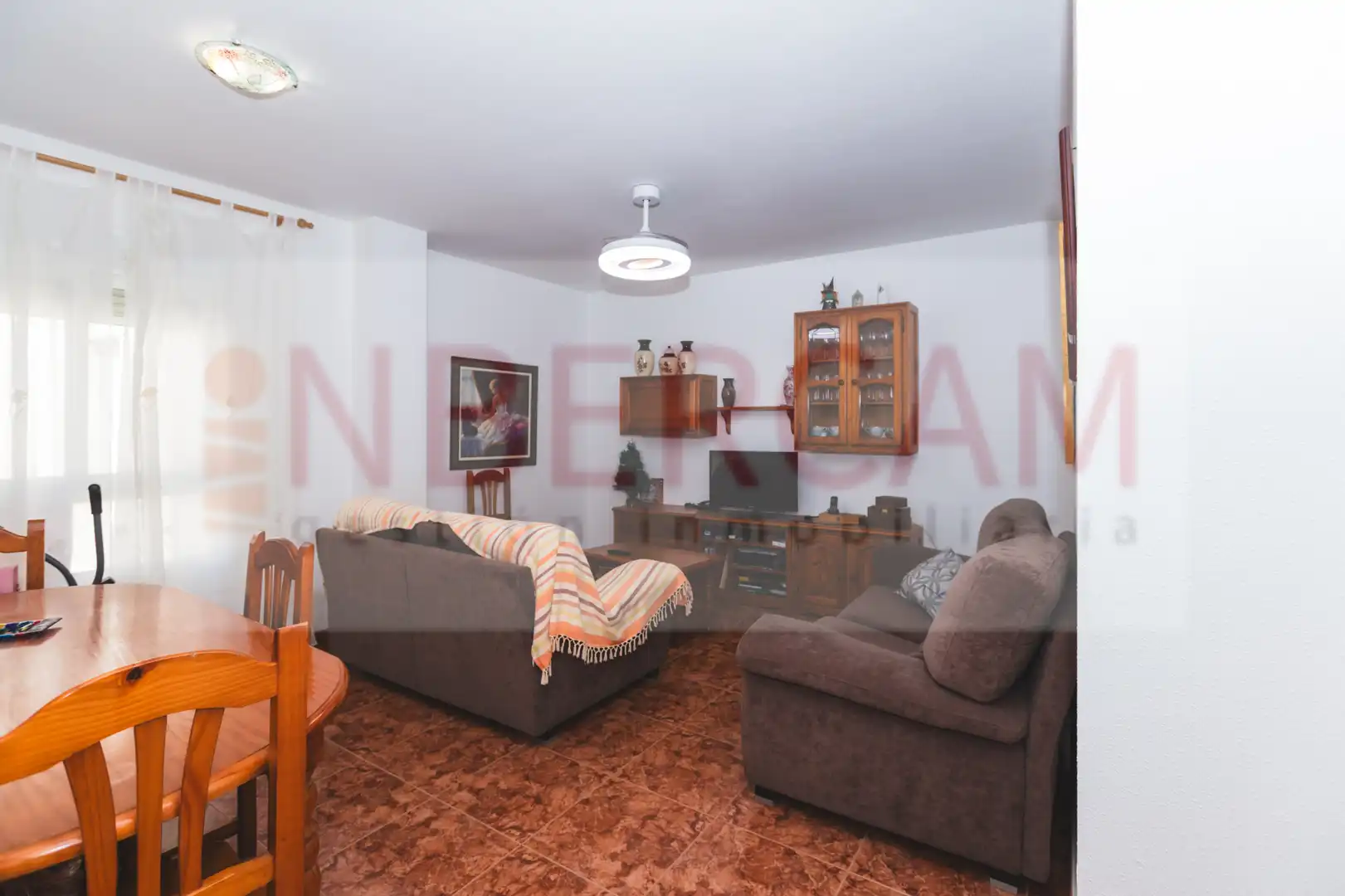 Sala d'estar de Pis en venda en El Ejido amb Aire condicionat i Moblat