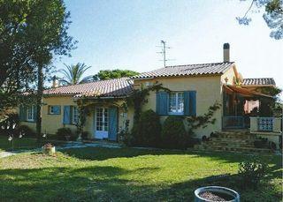 Foto 2 de Casa o chalet en venta en Passatge Vall de Bianya, Port - La Cota - Puig Sec, Girona