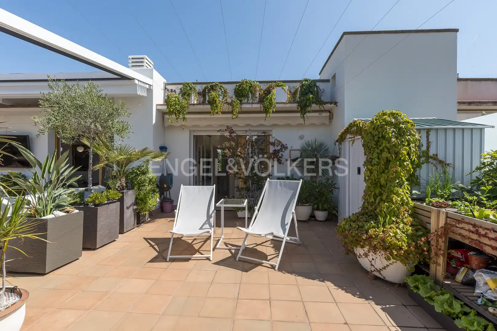 Terrace of Attic for rent in Sitges  with Air Conditioner, Heating and Parquet flooring