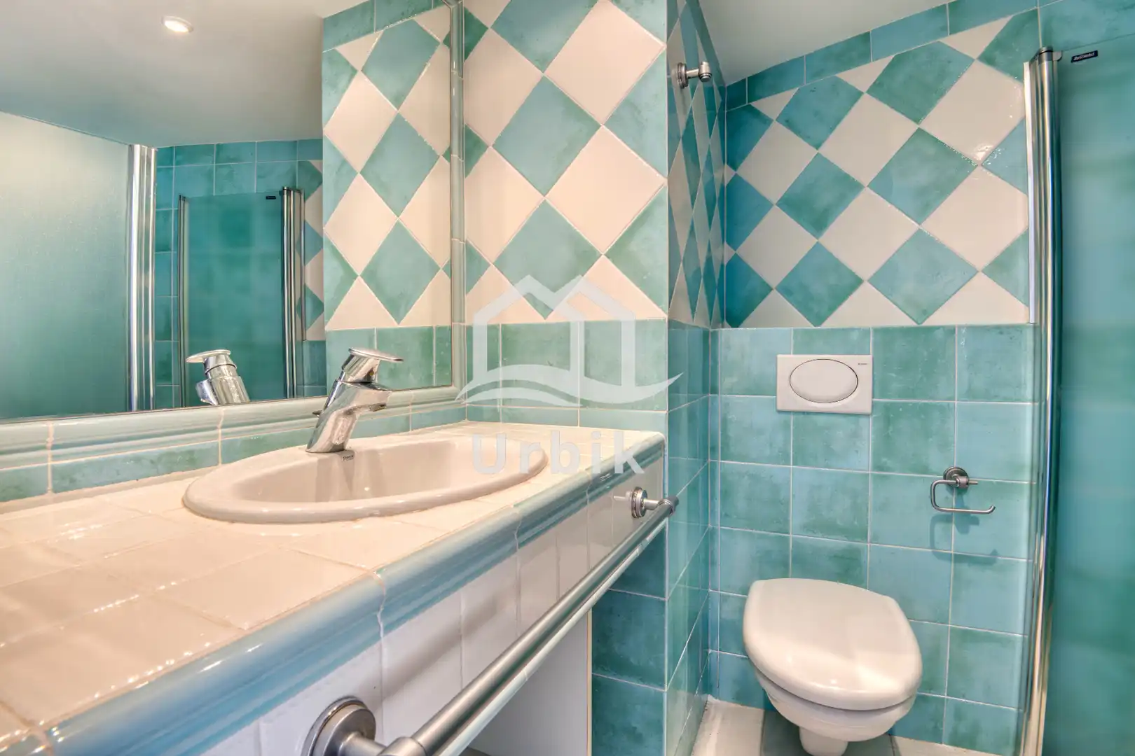 Bathroom of Houses for sale in Castell d'Aro, Platja d'Aro i s'Agaró  with Air Conditioner, Private garden and Terrace