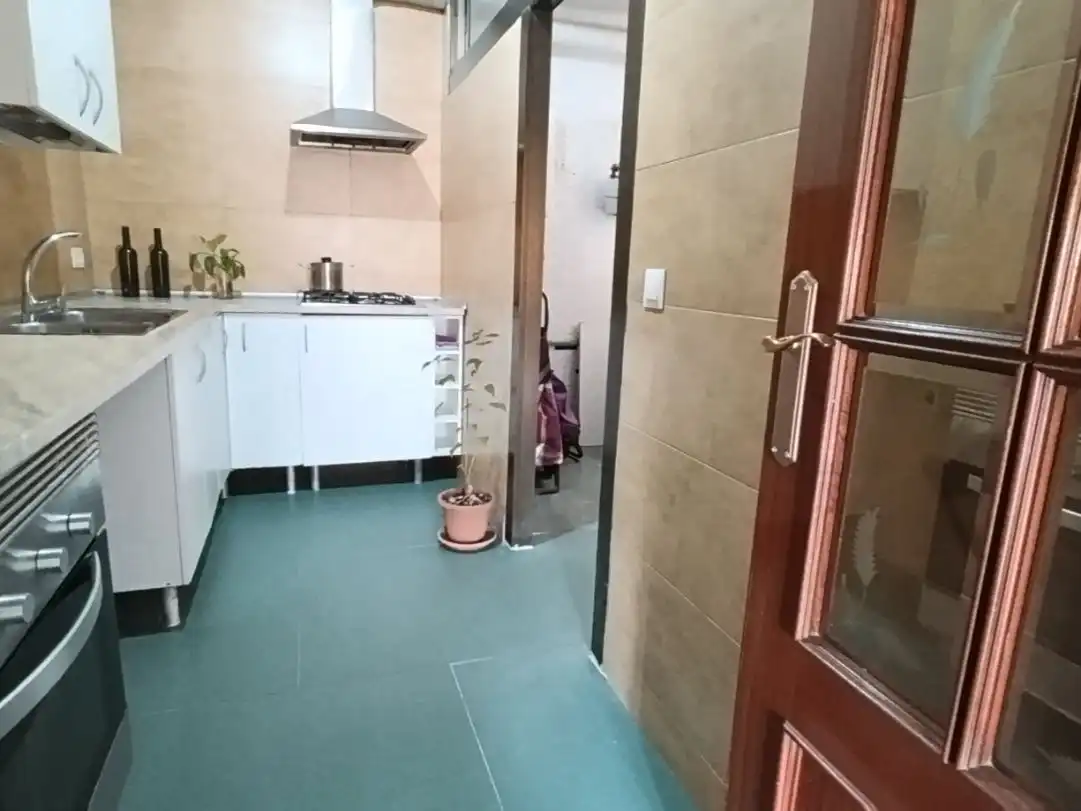 Wohnung mit Aufzug zum Verkauf in Carrer ferrocarrils catalans 83, imagen 3