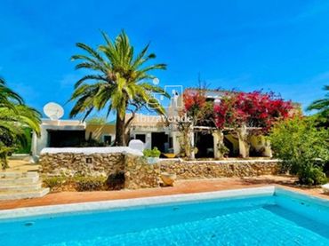Haus mit Pool zum Verkauf in De can costera
