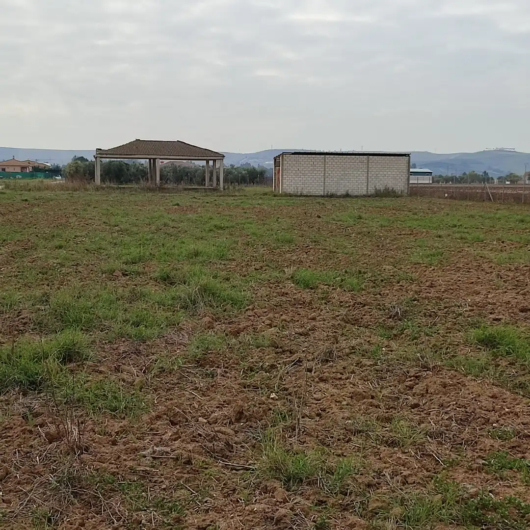 Rustikales Grundstück zum Verkauf in Periurbano Oeste - Sierra