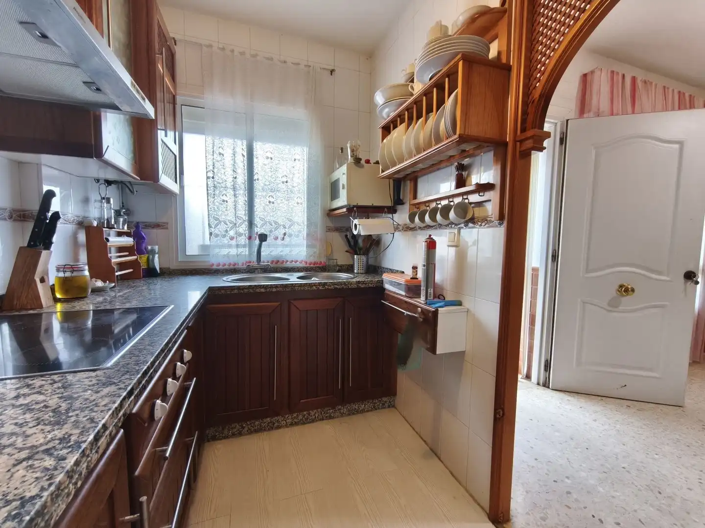Cocina de Casa adosada en venta en El Portil con Aire acondicionado y Piscina comunitaria