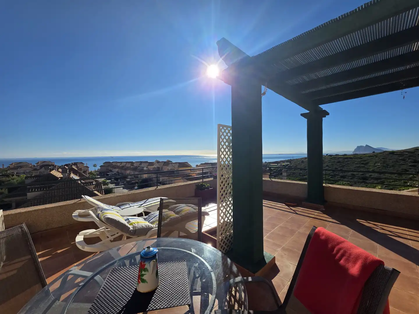 Vista exterior de Apartamento en venta en La Alcaidesa con Aire acondicionado, Terraza y Piscina