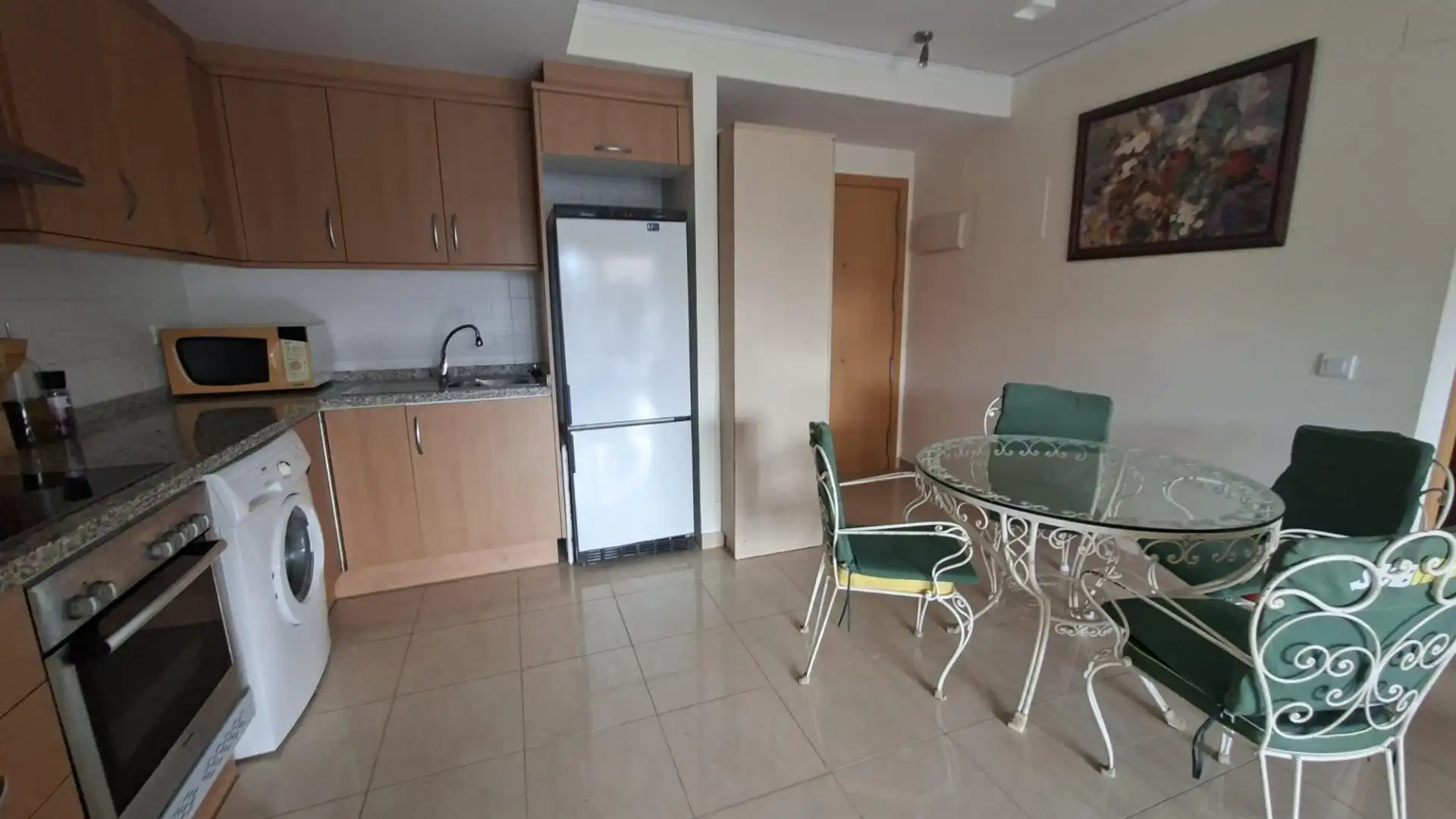 Cocina de Apartamento en venta en Guardamar de la Safor con Terraza y Piscina comunitaria