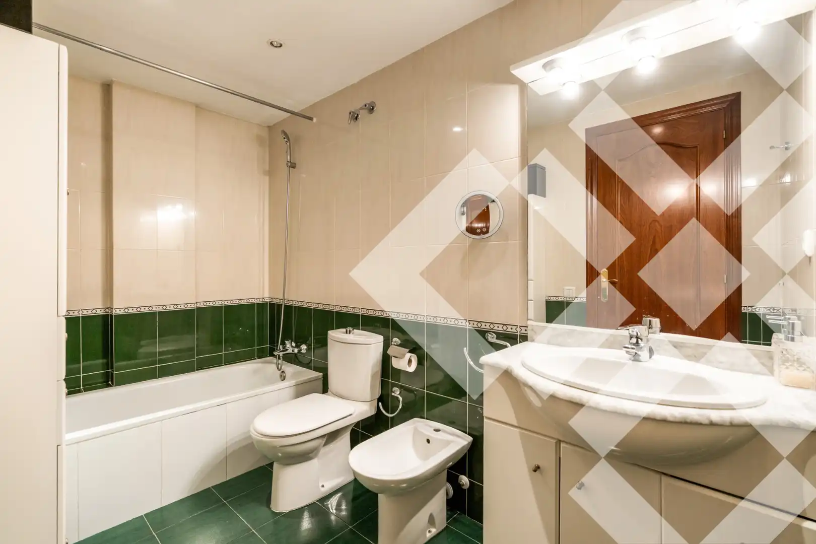 Baño de Piso en venta en Cerdanyola del Vallès con Aire acondicionado, Calefacción y Amueblado