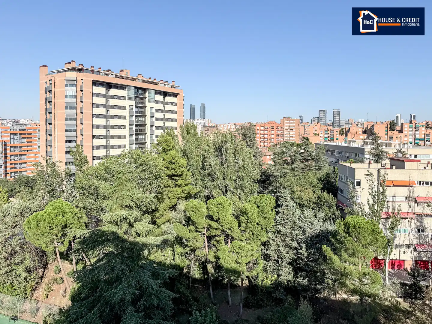 Pis amb piscina en venda a Calle del Doctor Juan José López Ibor, imagen 60