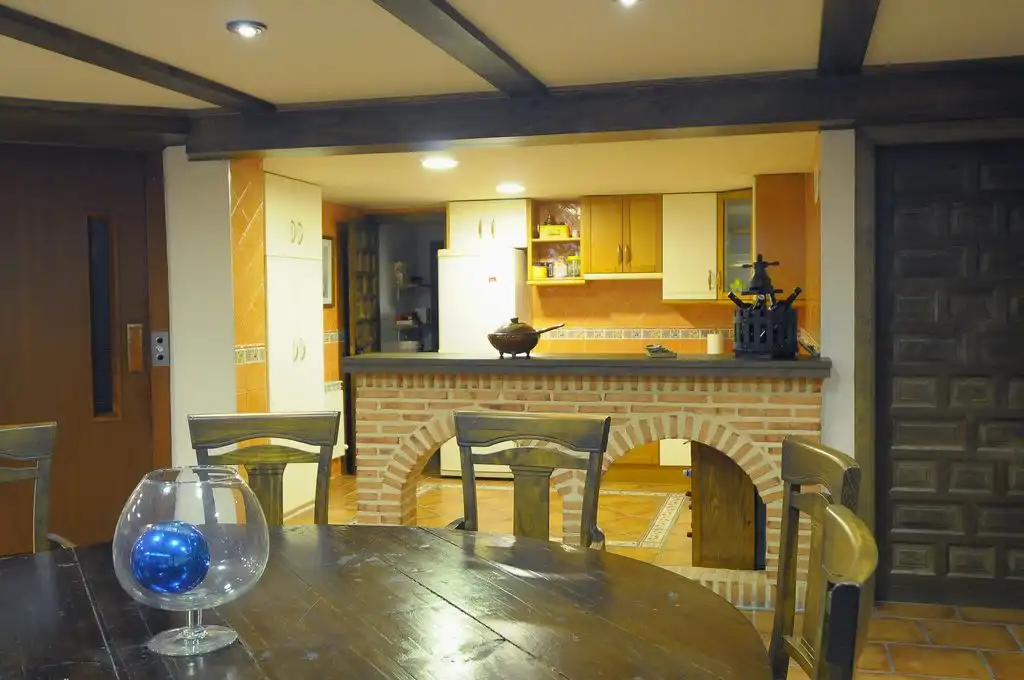 Küche von Haus oder Chalet zum Verkauf in Valdepeñas mit Klimaanlage, Heizung und Privatgarten