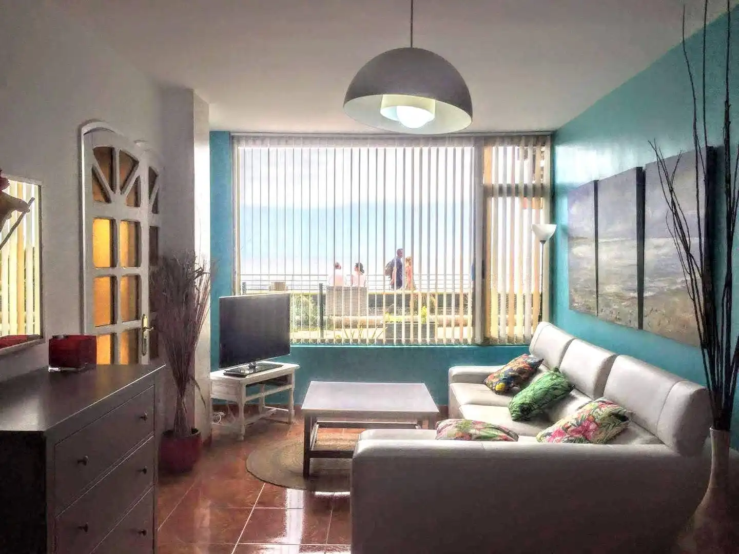 Wohnzimmer von Wohnungen zur Miete in San Bartolomé de Tirajana mit Klimaanlage, Privatgarten und Terrasse