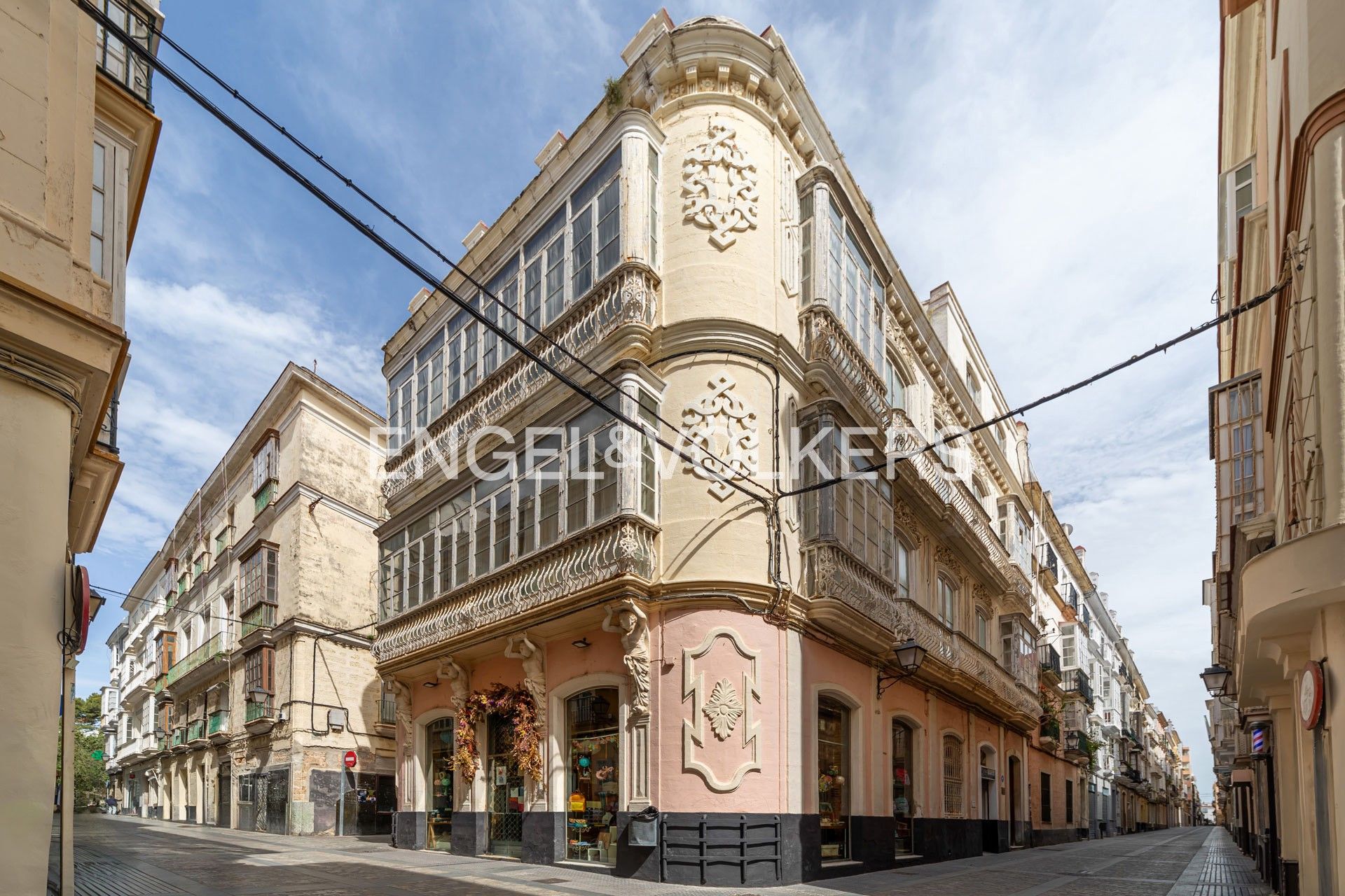 Exterior view of House or chalet for sale in  Cádiz Capital  with Air Conditioner, Heating and Terrace