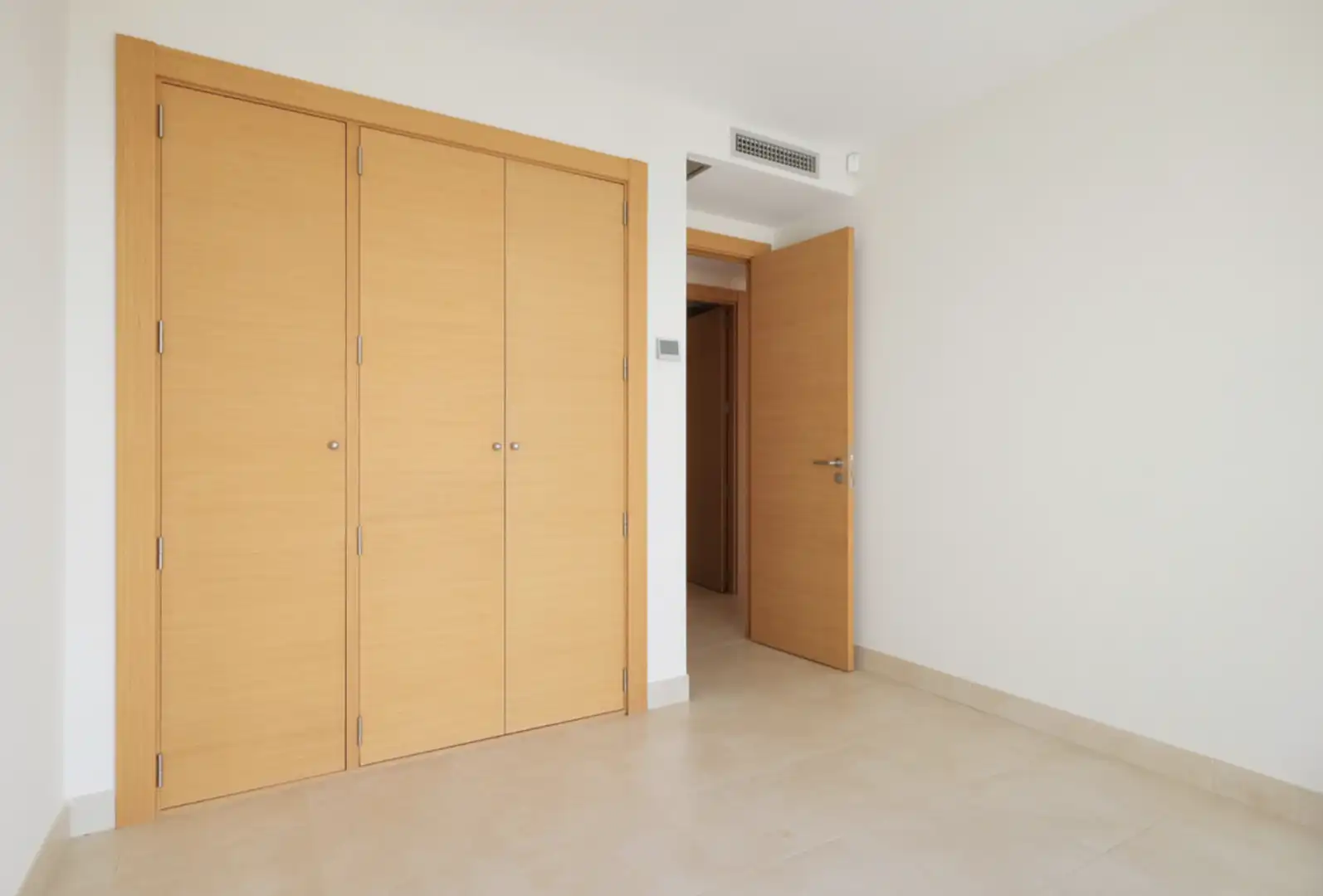 Penthouse with terrace for sale in Río Real - Los Monteros, imagen 8