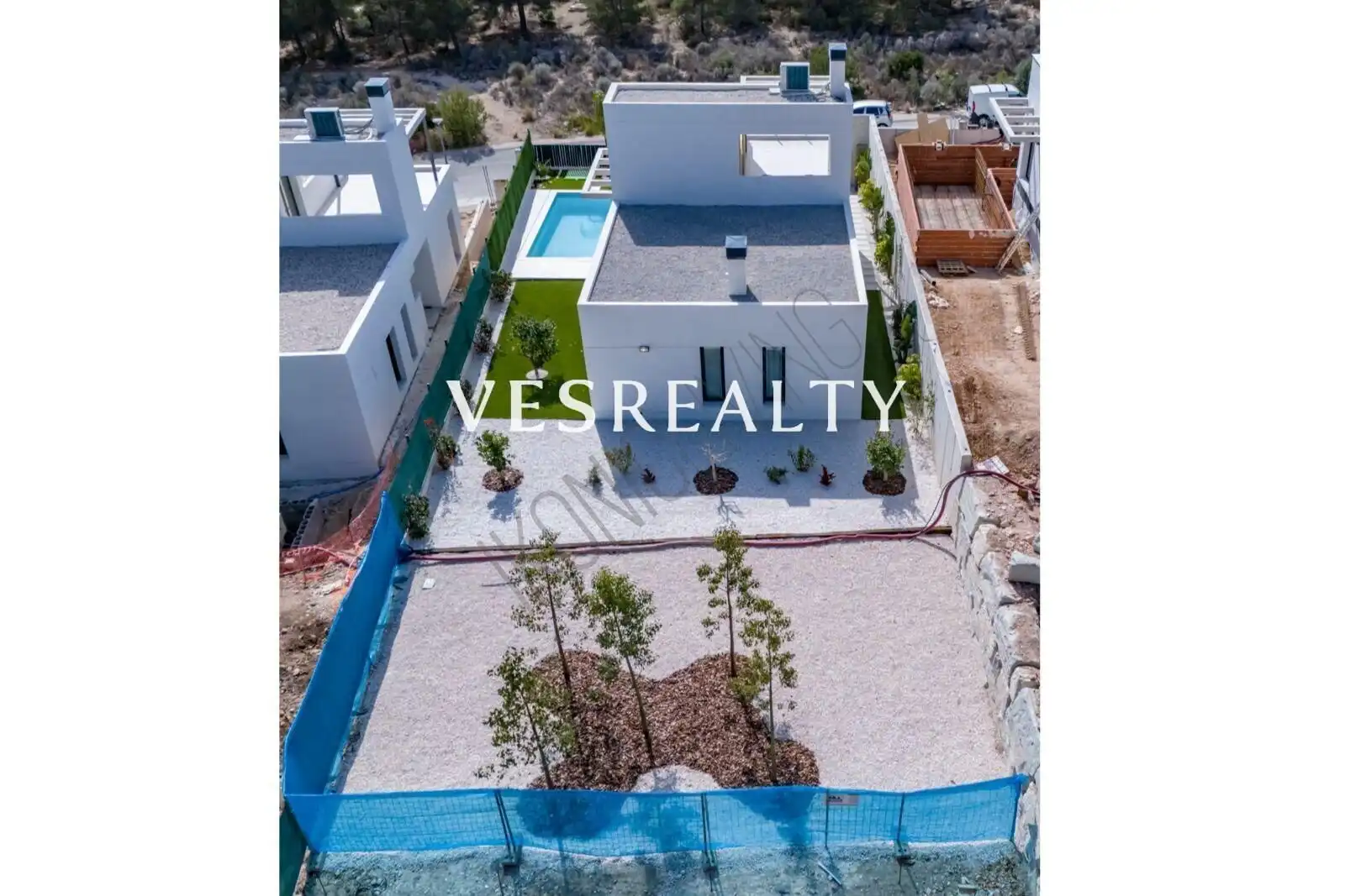 Chalet con piscina en venta en Golf Bahía, imagen 3