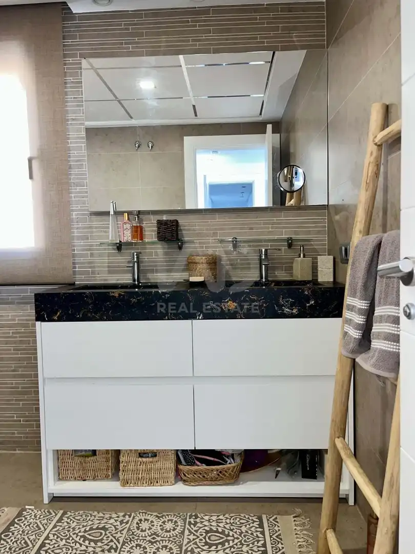 Baño de Casa adosada en venta en Almería con Aire acondicionado, Calefacción y Terraza