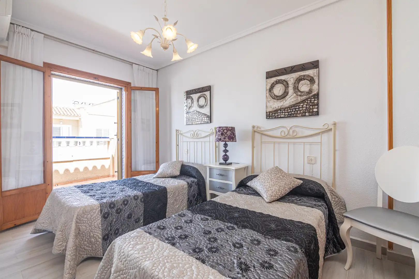 Habitación de Casa adosada en venta en Santa Pola con Aire acondicionado, Terraza y Amueblado