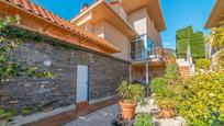 Exterior view of Single-family semi-detached for sale in San Lorenzo de El Escorial  with Air Conditioner, Heating and Private garden