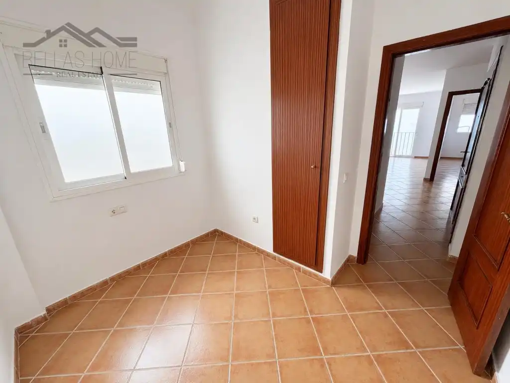 Habitación de Piso en venta en Estepona con Balcón