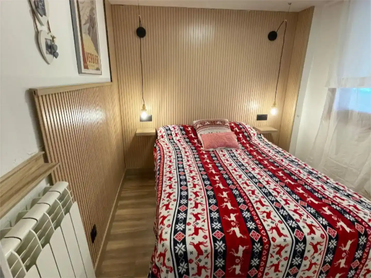 Dormitori de Pis en venda en Vielha e Mijaran amb Parquet, Piscina i Moblat