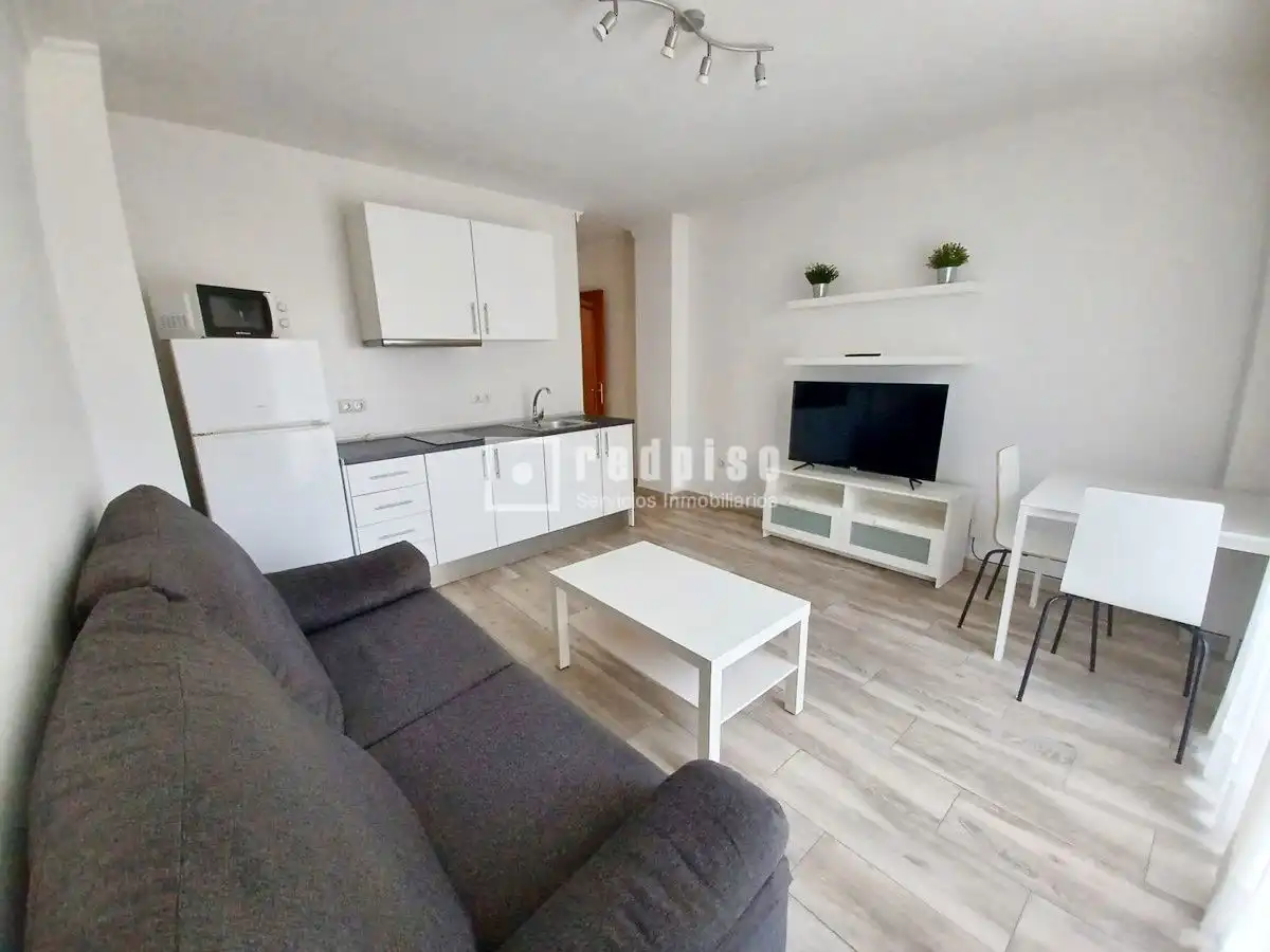 Piso de alquiler en Biznaga, El Palo