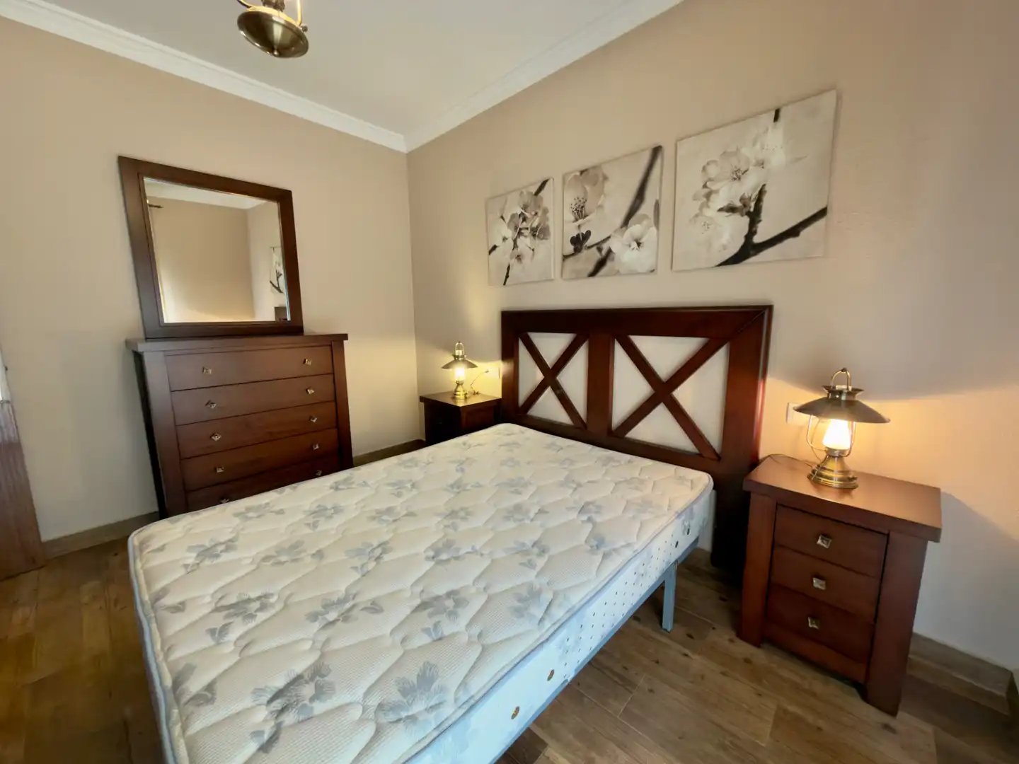 Habitación de Casa adosada en venta en Bornos con Aire acondicionado, Terraza y Amueblado