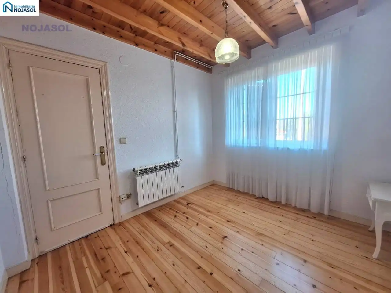 Habitación de Casa o chalet en venta en Arnuero con Calefacción y Jardín privado