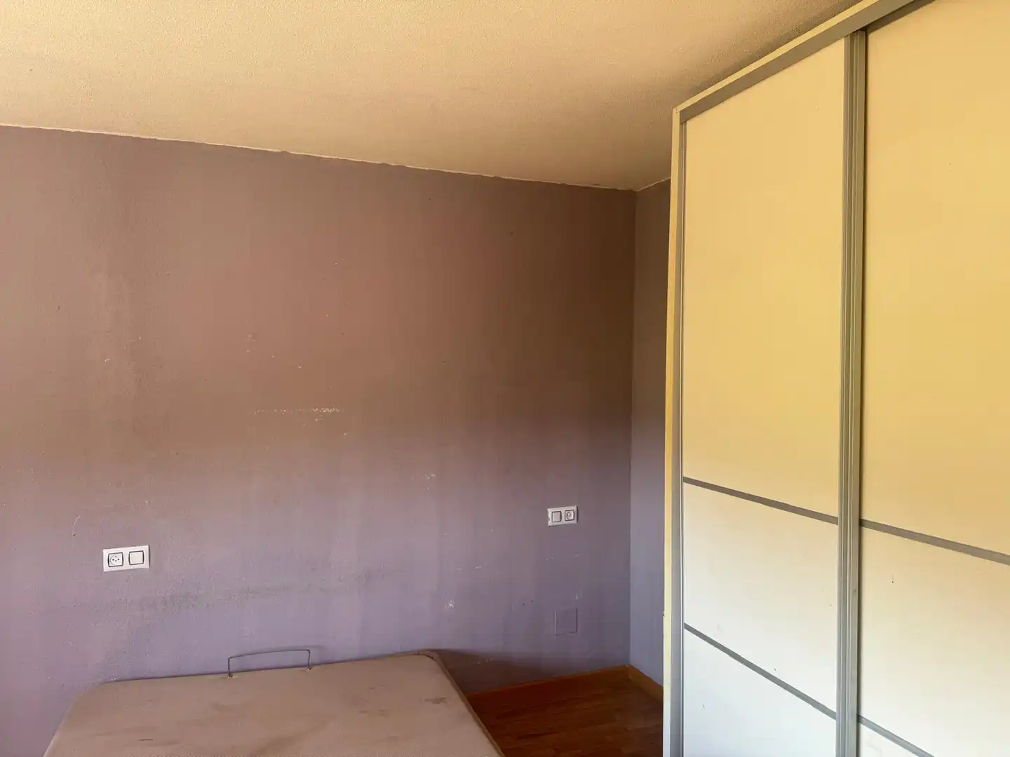 Bedroom of Detached homes for sale in Sariegos  with Heating, Private garden and Community pool