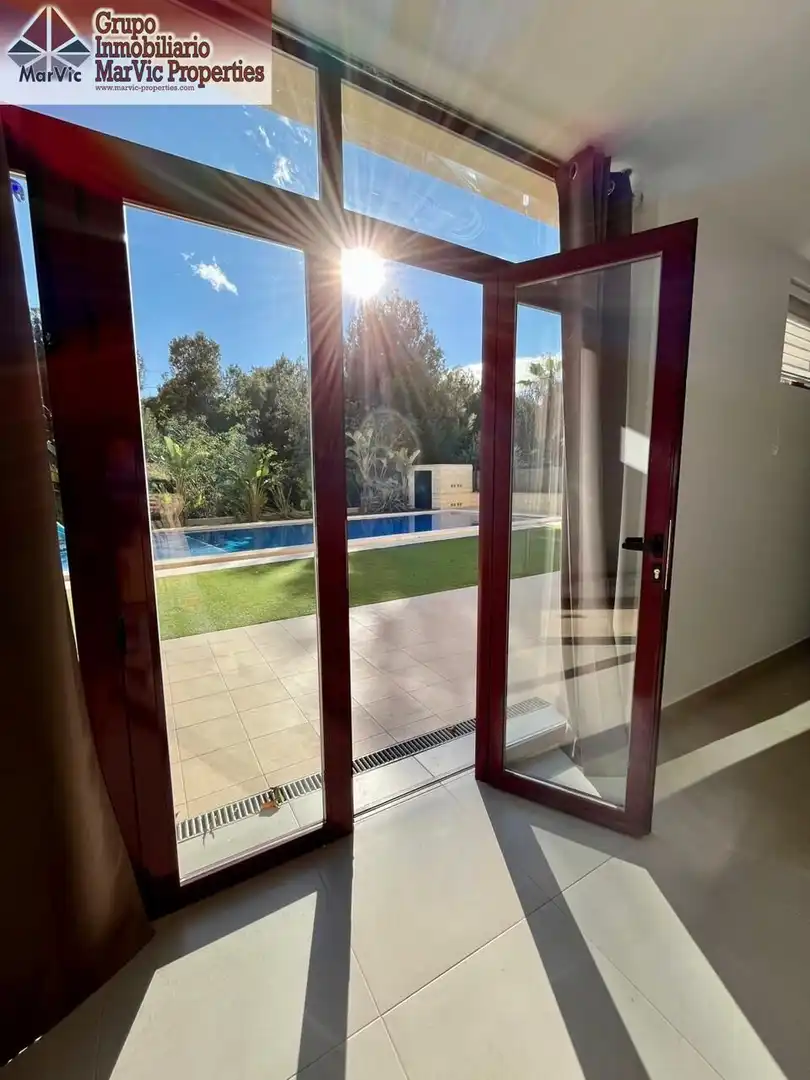 Jardín de Casa o chalet en venta en La Nucia con Aire acondicionado, Jardín privado y Terraza