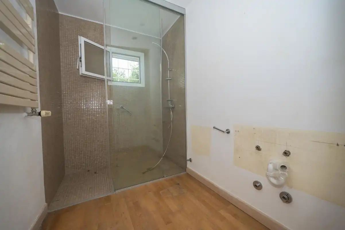 Bany de Casa o xalet en venda en Sant Josep de sa Talaia amb Calefacció, Jardí privat i Terrassa