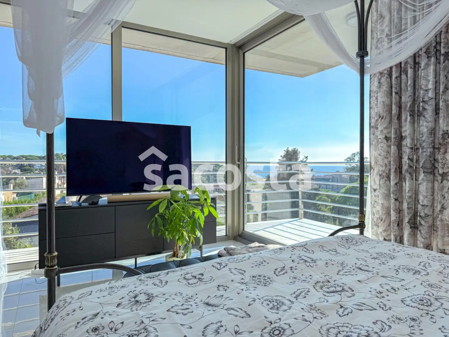 Dormitori de Casa o xalet en venda en Lloret de Mar amb Aire condicionat, Jardí privat i Terrassa