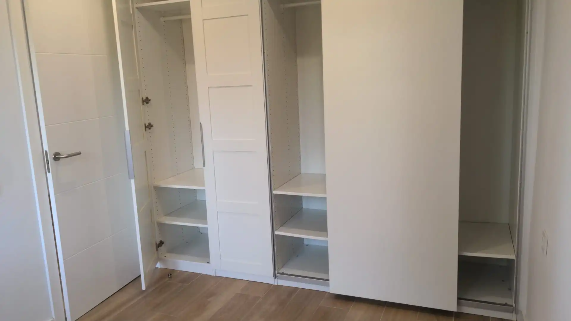 Bedroom of Flat for rent in Esplugues de Llobregat  with Air Conditioner, Heating and Terrace