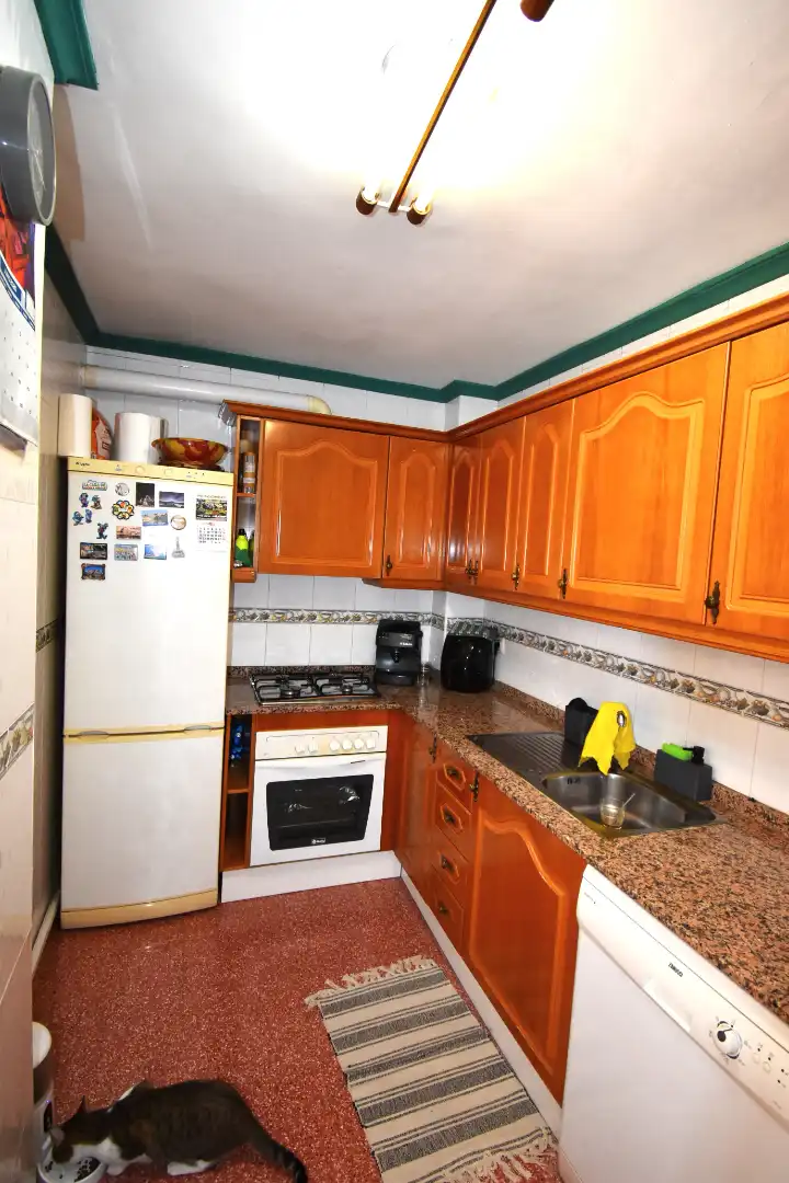 Cuina de Pis de lloguer en San Vicente del Raspeig / Sant Vicent del Raspeig amb Aire condicionat, Parquet i Moblat