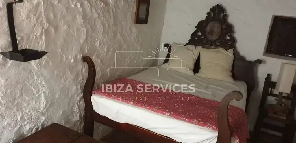 Chalet con piscina en venta en Sant Antoni de Portmany, imagen 4
