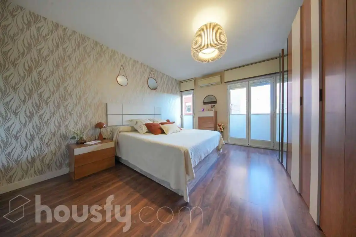 Bedroom of Flat for sale in Usera