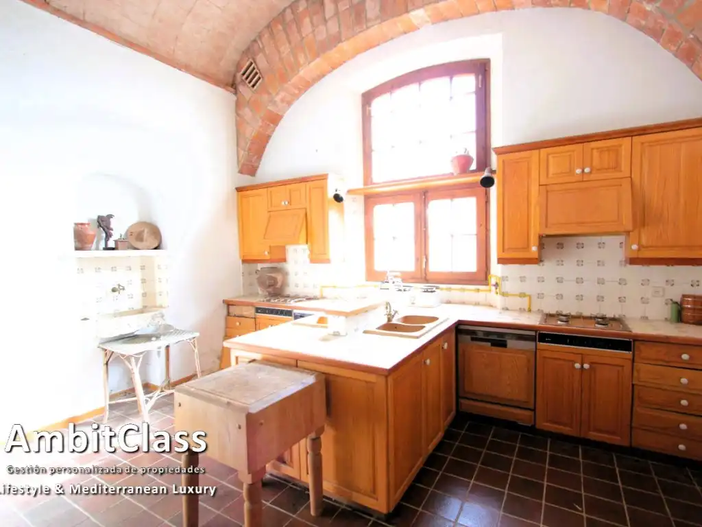 Cocina de Casa o chalet en venta en Llinars del Vallès con Jardín privado y Terraza