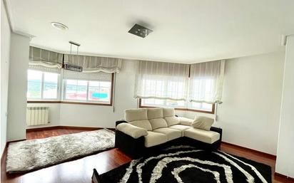 Living room of Flat for sale in Pontevedra Capital 