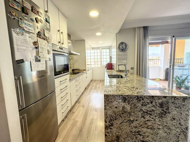 Ático en Venta en Calle Toledo, 1D en San Pedro de Alcántara pueblo