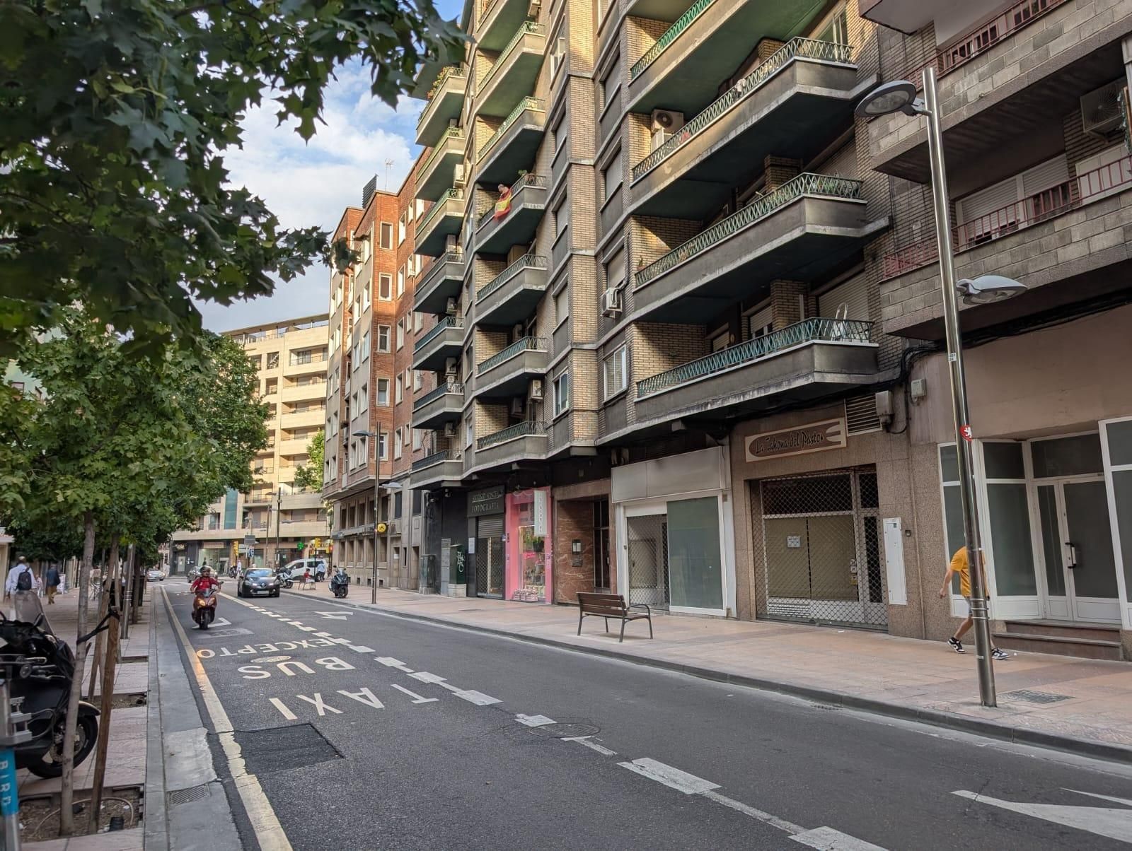 Exterior view of Garage for sale in  Zaragoza Capital