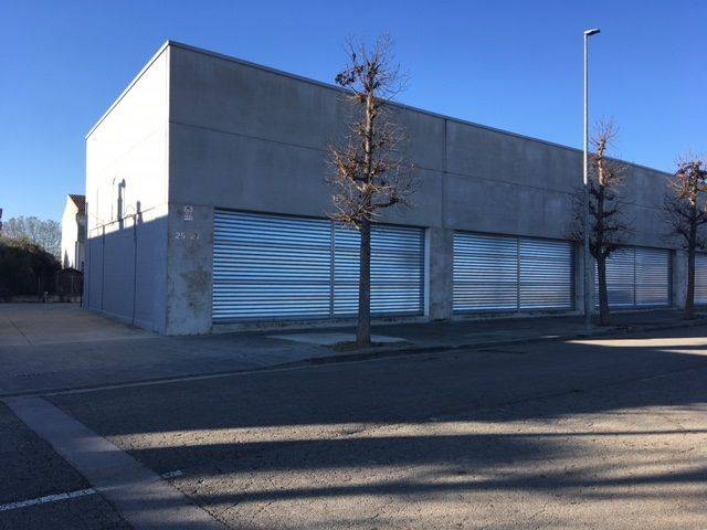 Local comercial en Alquiler en Passeig de la Crosa, 20 en Vilobí d'Onyar