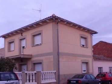 Detached house for sale in C/ Diputación