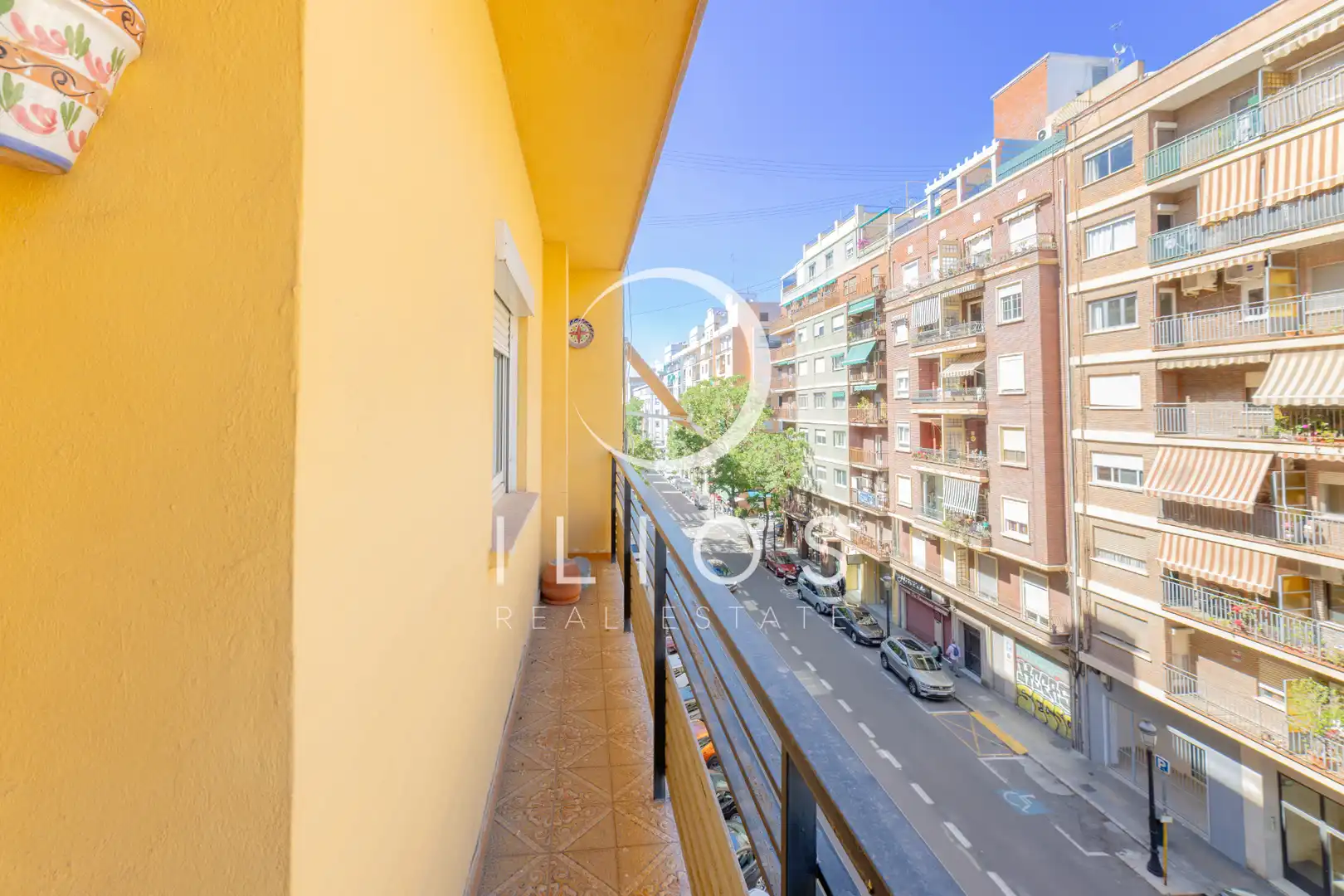 Flat with terrace for sale in Quatre Carreres, imagen 2