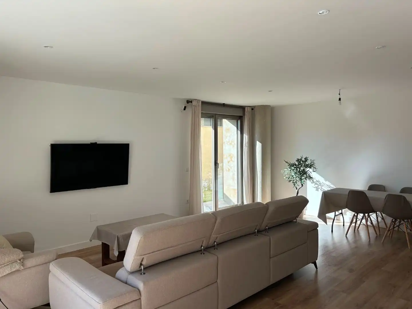 Living room of Flat for sale in Aldeatejada  with Air Conditioner, Heating and Private garden