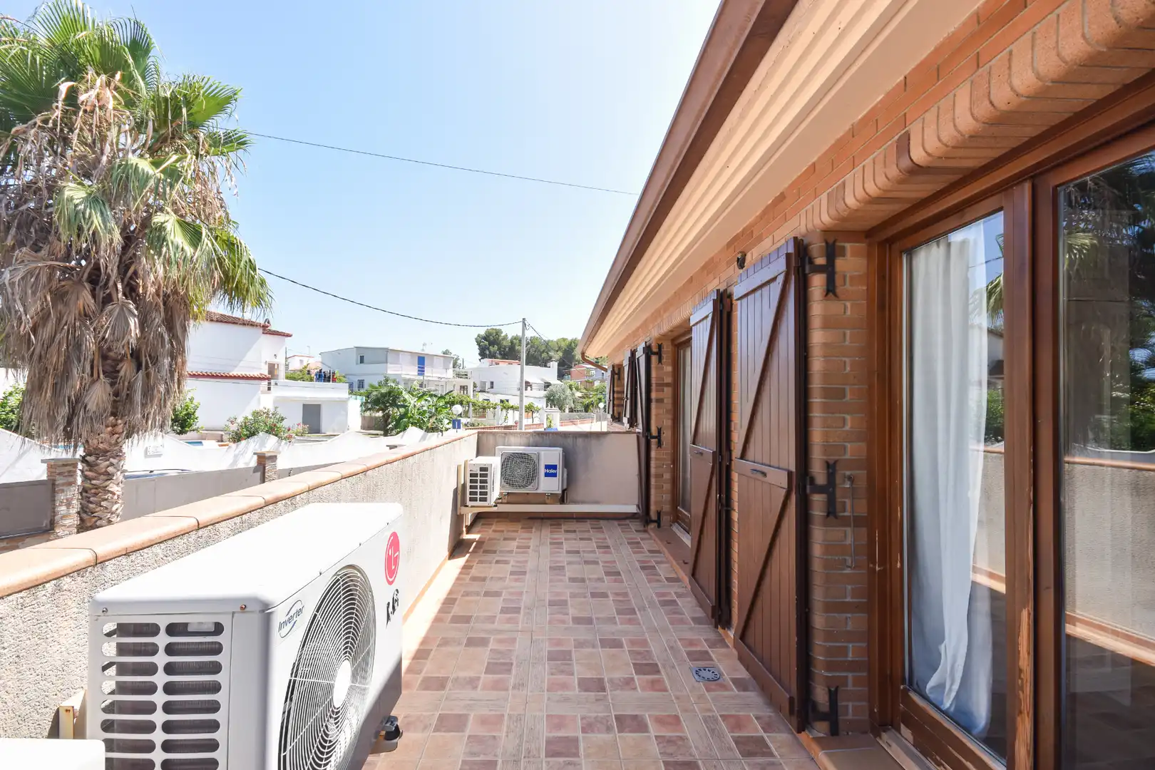 Terrassa de Casa o xalet en venda en Cubelles amb Aire condicionat, Calefacció i Jardí privat